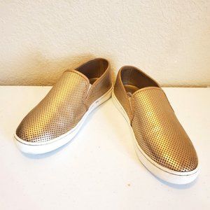 Steve Madden Zach Golden Slip-ons  sz 8M